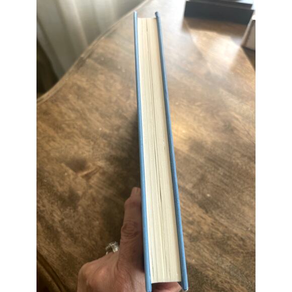 Diary of a Wimpy Kid Cabin Fever Hardcover Book Children's Chapter, #6 - Picture 4 of 4